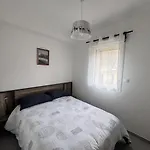 Neuf T3 Avec Jardin Au Bord Du Apartment