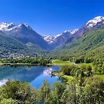 Neuf T3 Avec Jardin Au Bord Du *