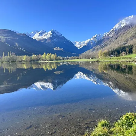 Neuf T3 Avec Jardin Au Bord Du * Genos